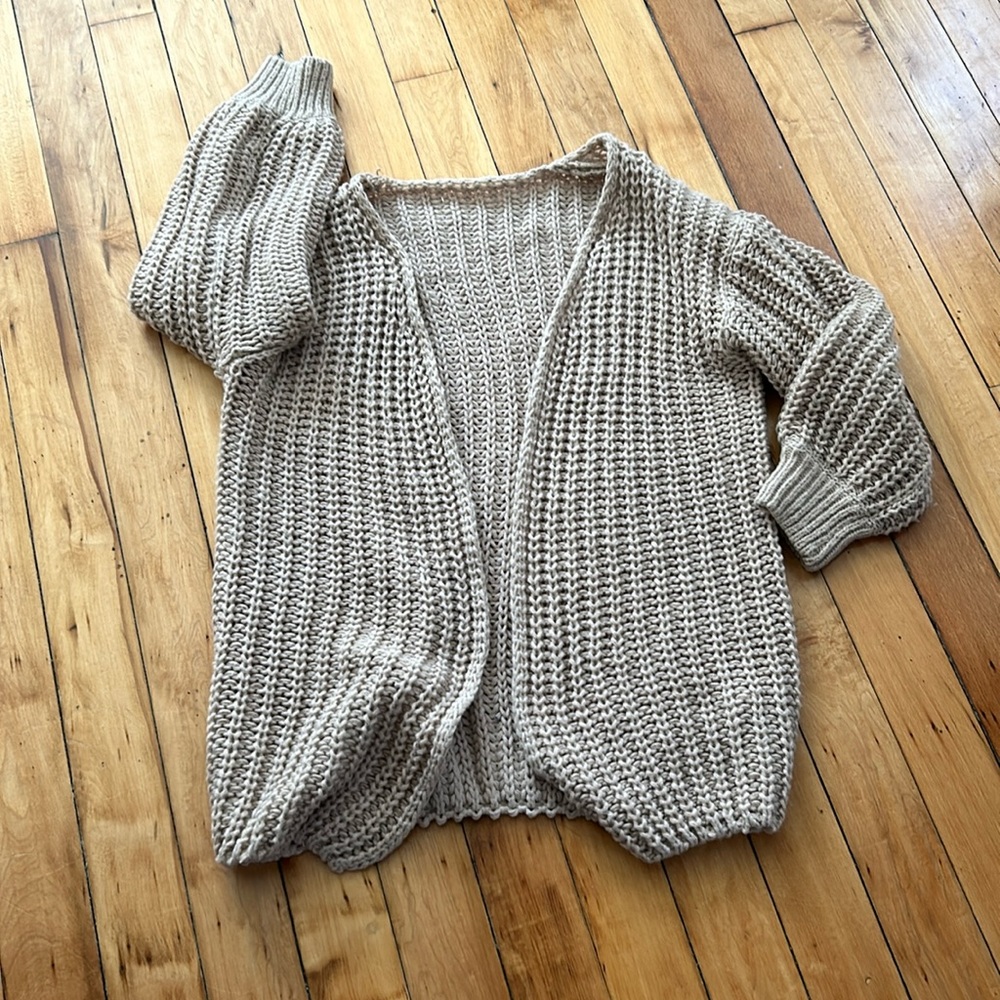 Oversized cardigan